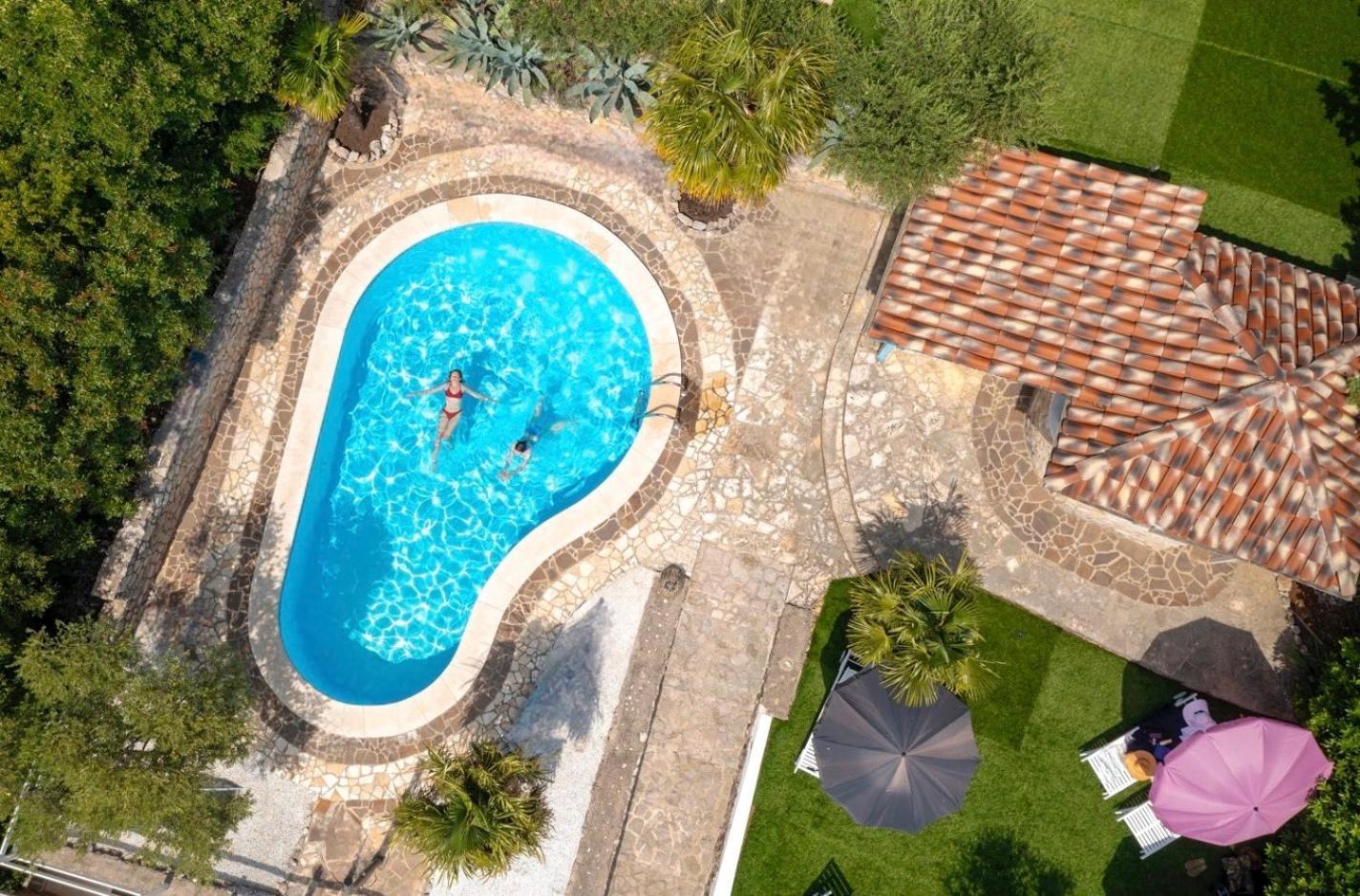 Apartments Villa Klaudia - Adults Only ツリクヴェニツァ エクステリア 写真